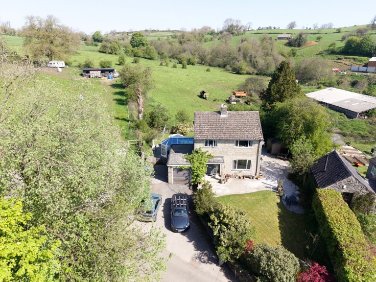 High Street, Bonsall, DE4