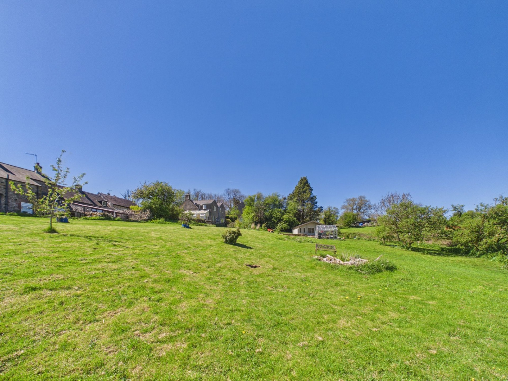 Images for High Street, Bonsall, DE4