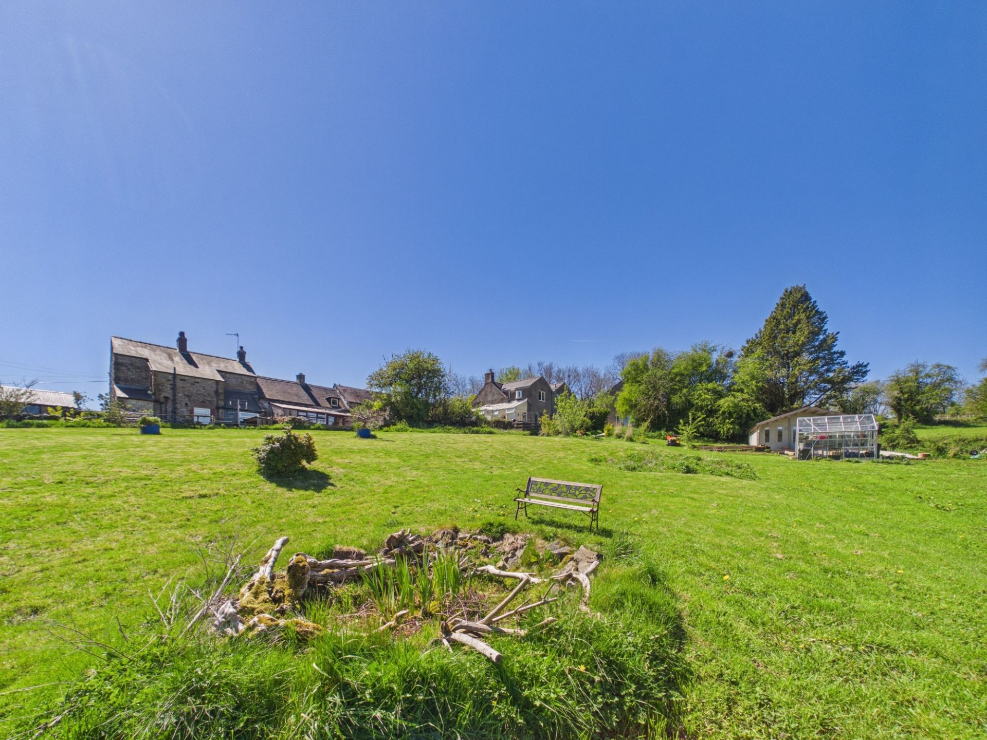Images for High Street, Bonsall, DE4