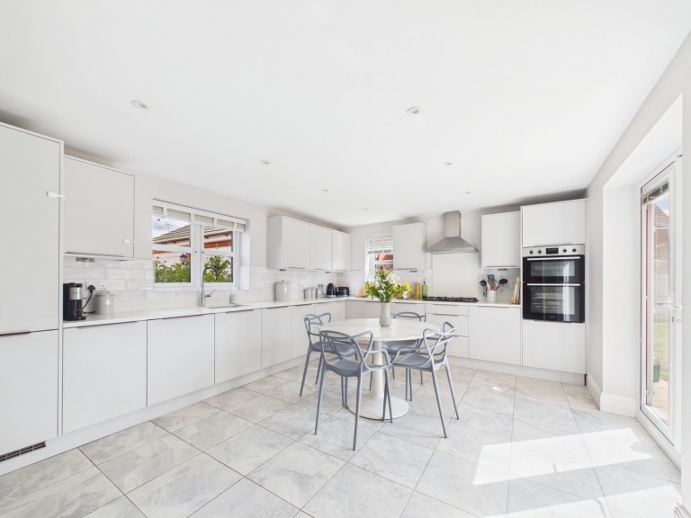 Image of Pinewood Drive, Shirland, DE55