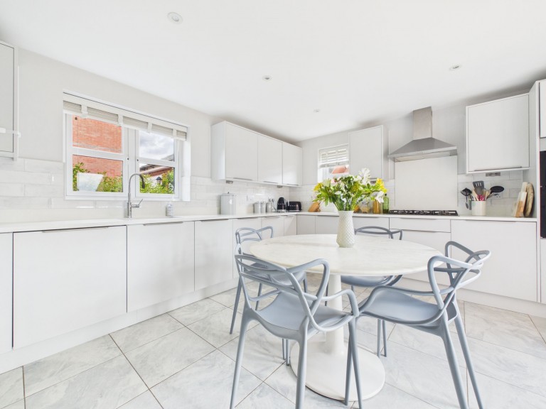 Image of Pinewood Drive, Shirland, DE55