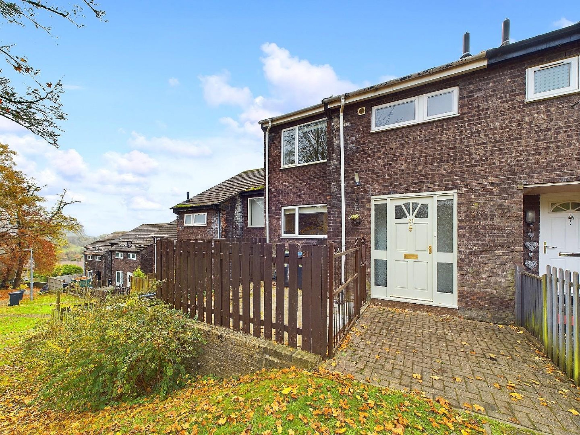Images for 21 St. Marks Close, Cromford
