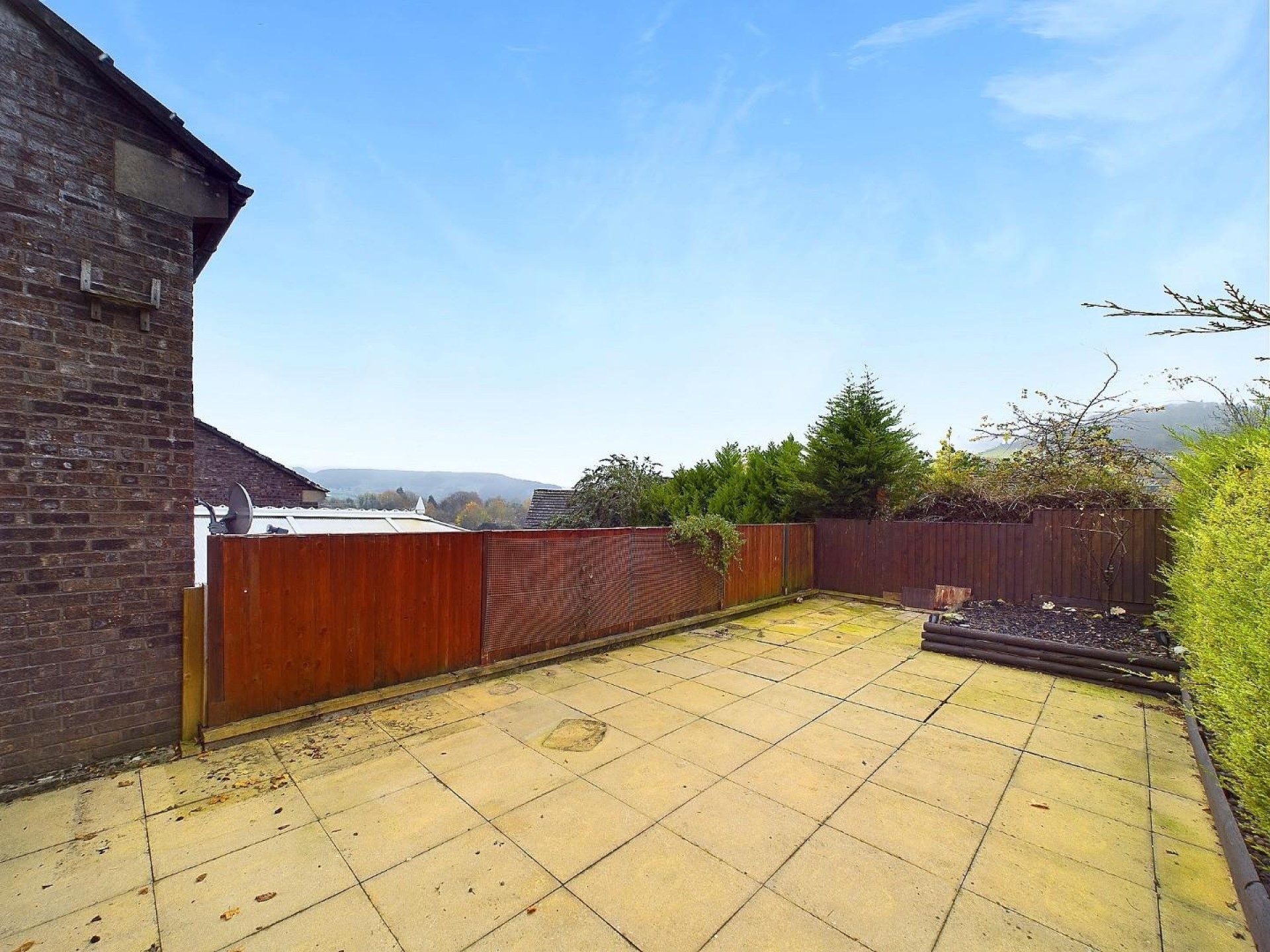 Images for 21 St. Marks Close, Cromford