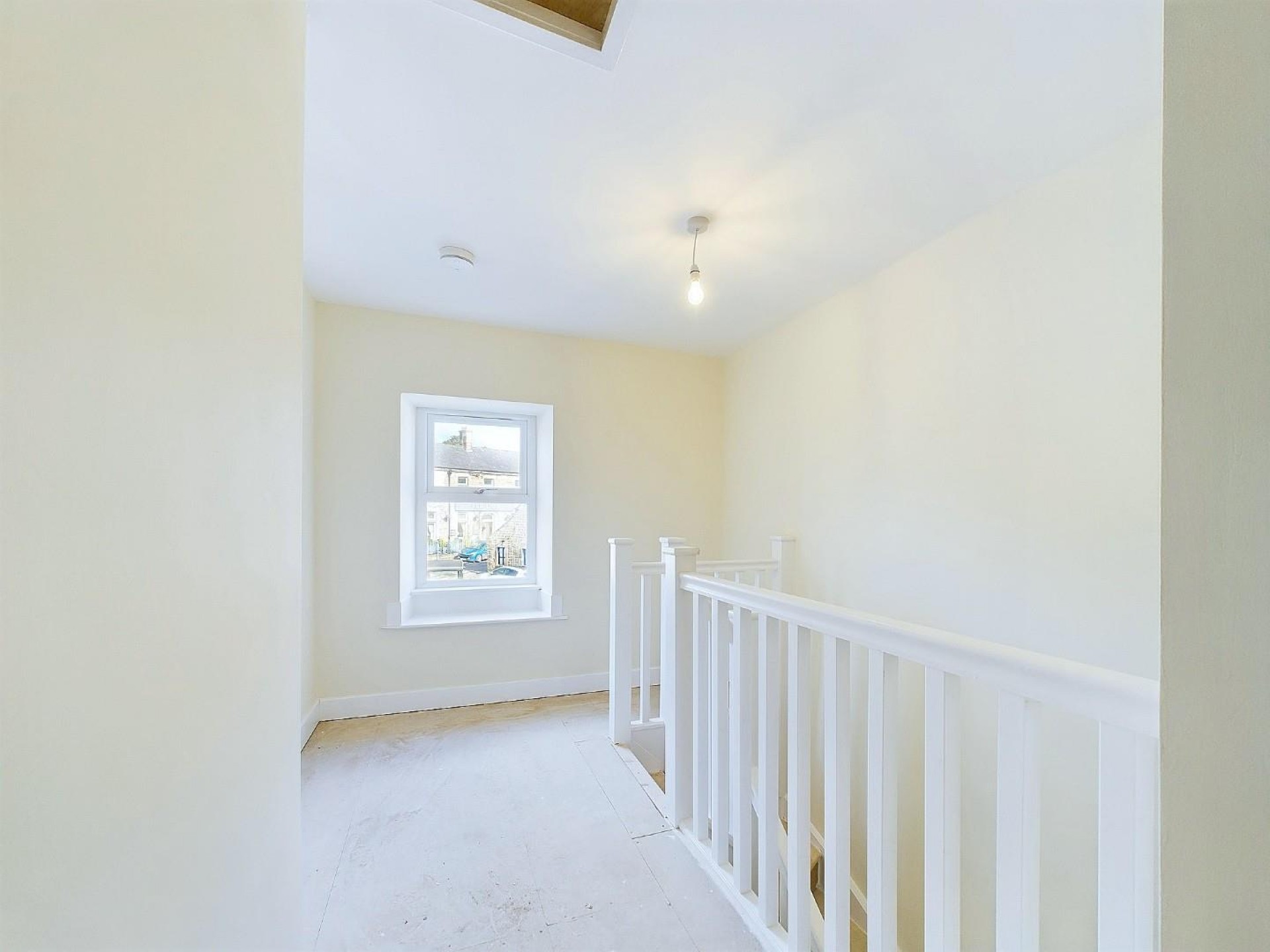 Images for 26a Matlock Green, Matlock