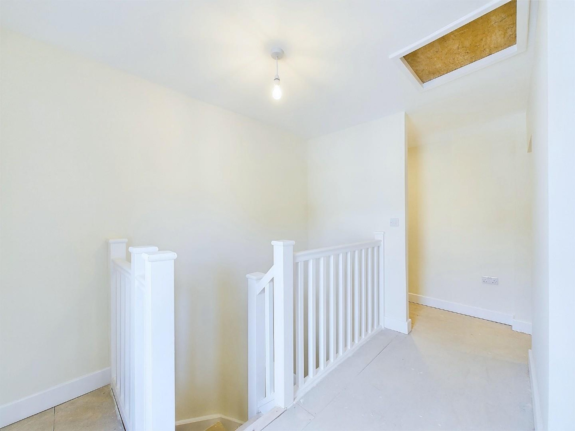 Images for 26a Matlock Green, Matlock