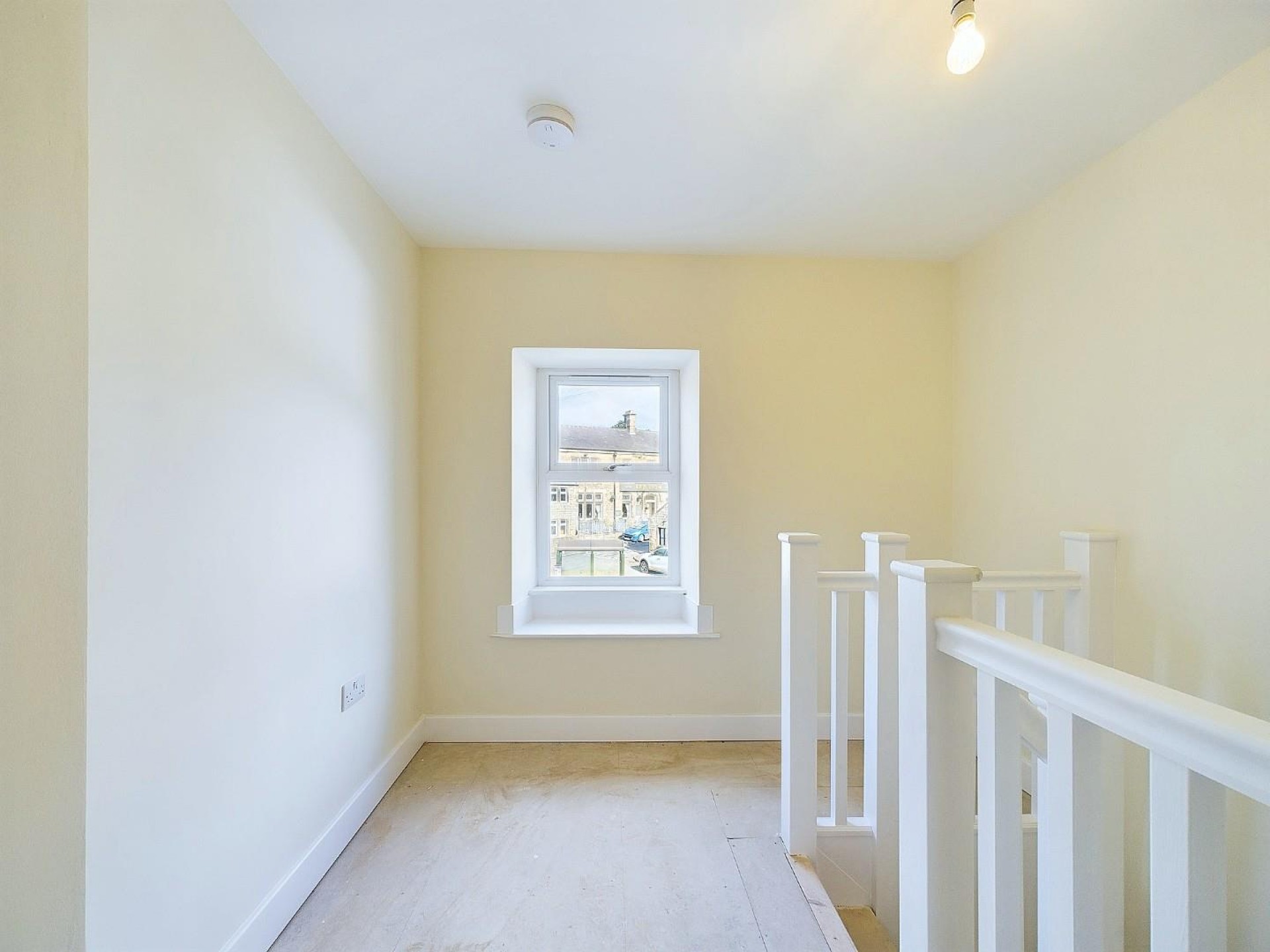 Images for 26a Matlock Green, Matlock