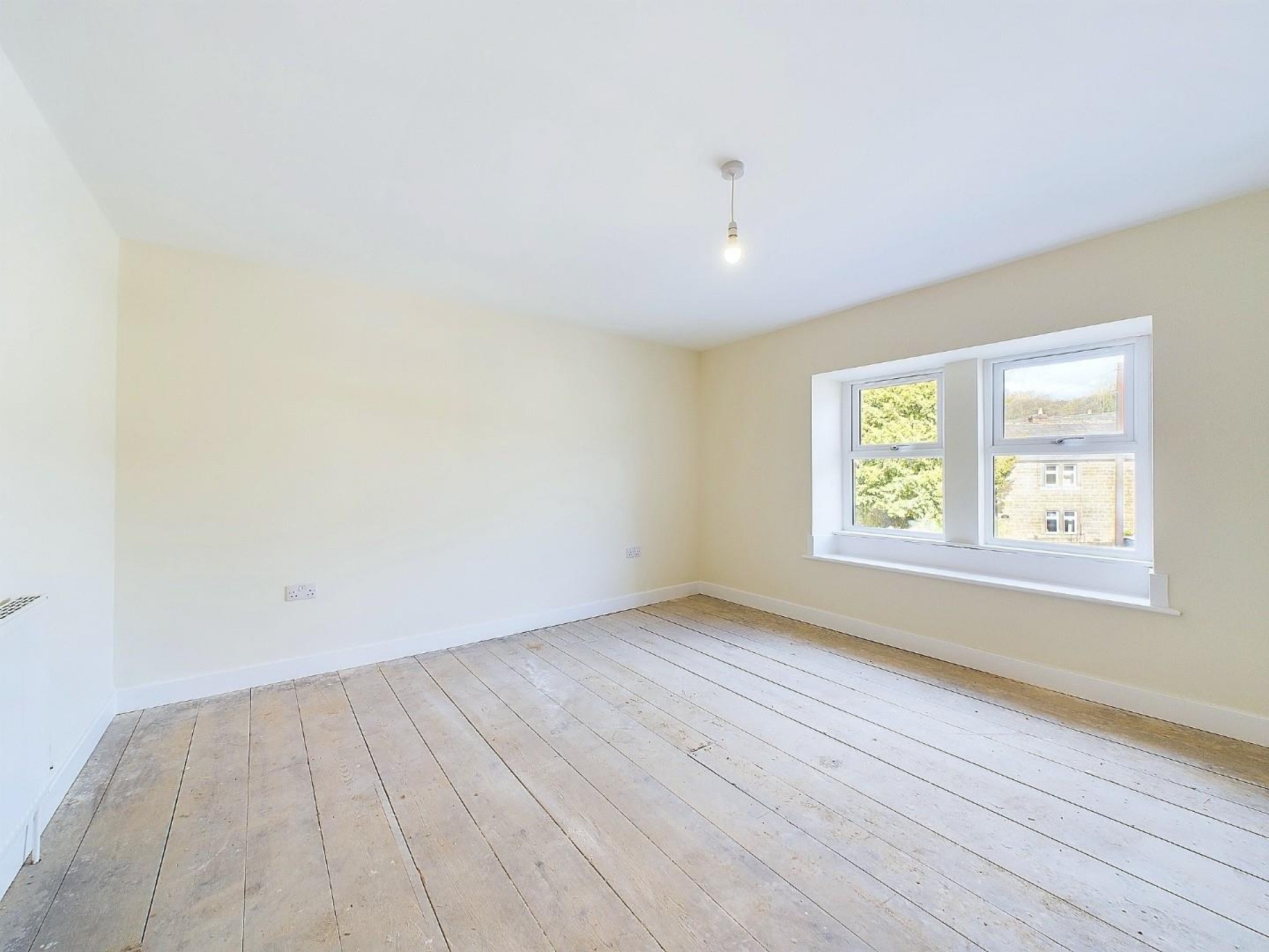 Images for 26a Matlock Green, Matlock
