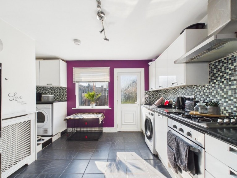 Image of Alton Rise, Matlock