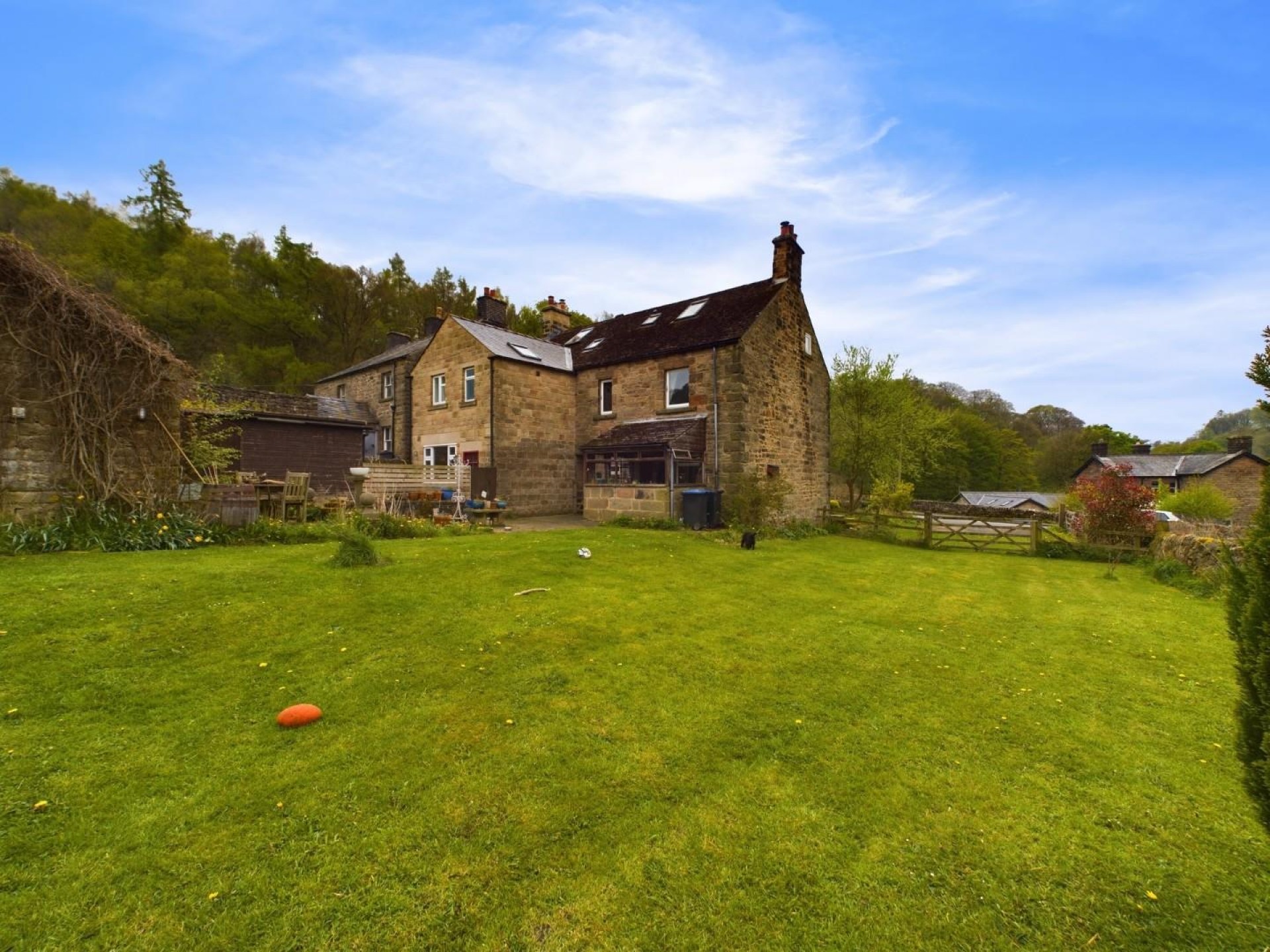 Images for The Mires, Birchover, Matlock