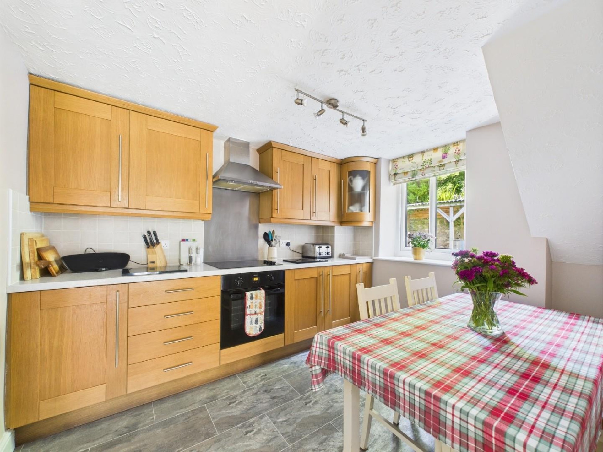 Images for Main Street, Kniveton, Ashbourne