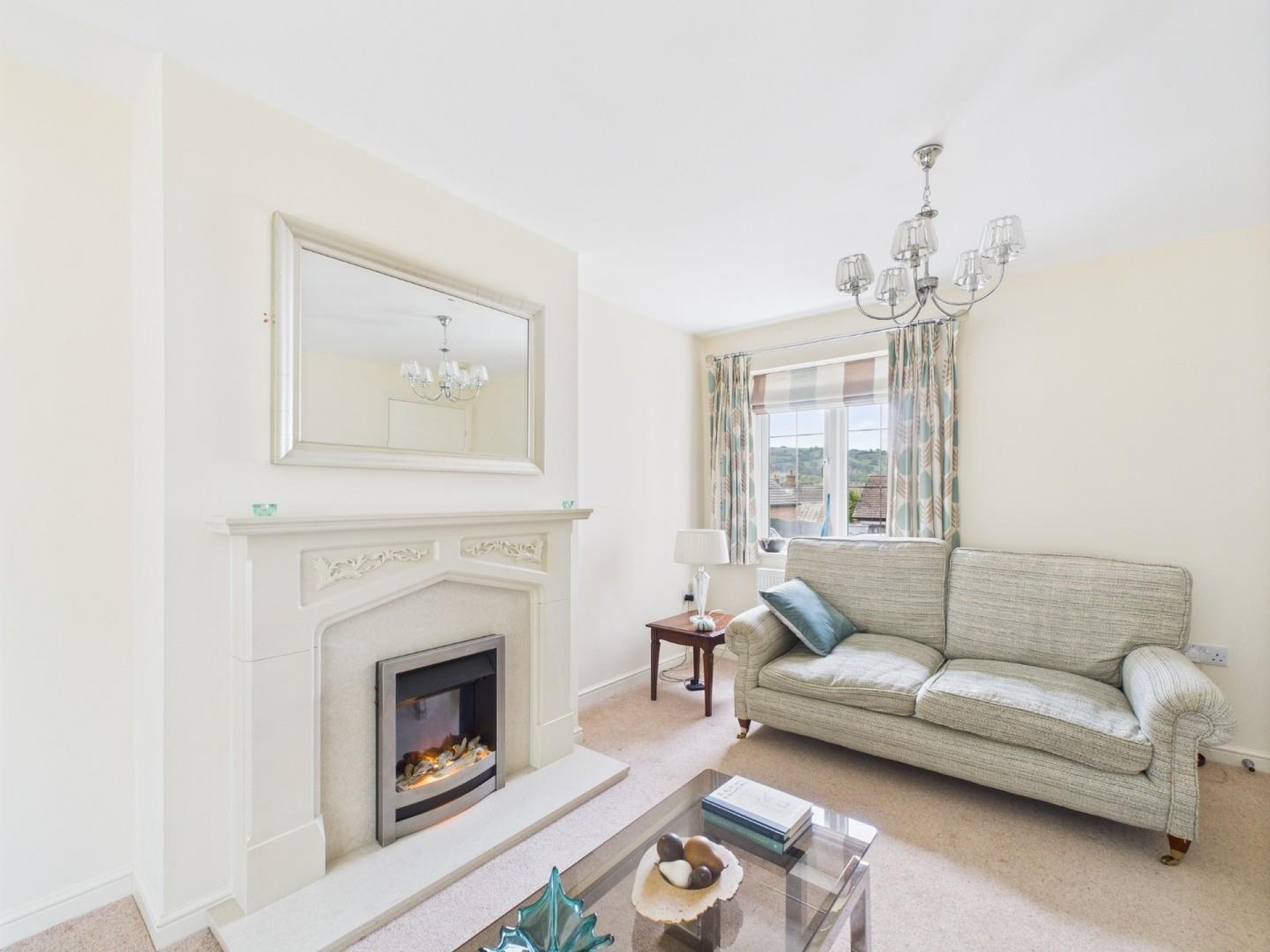 Images for Hillcrest, Matlock
