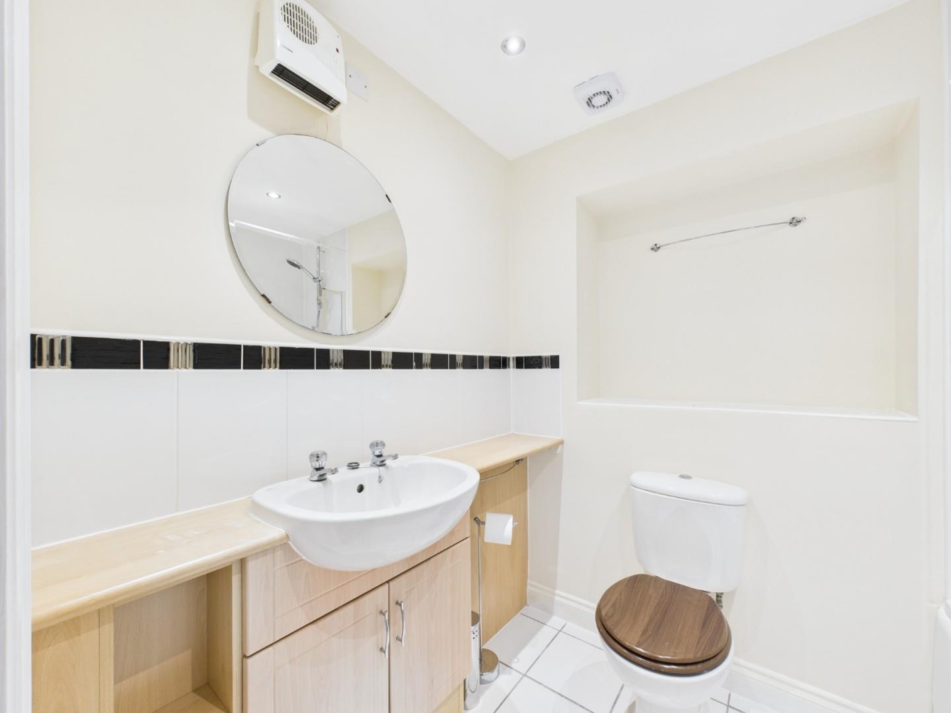 Images for Chesterfield