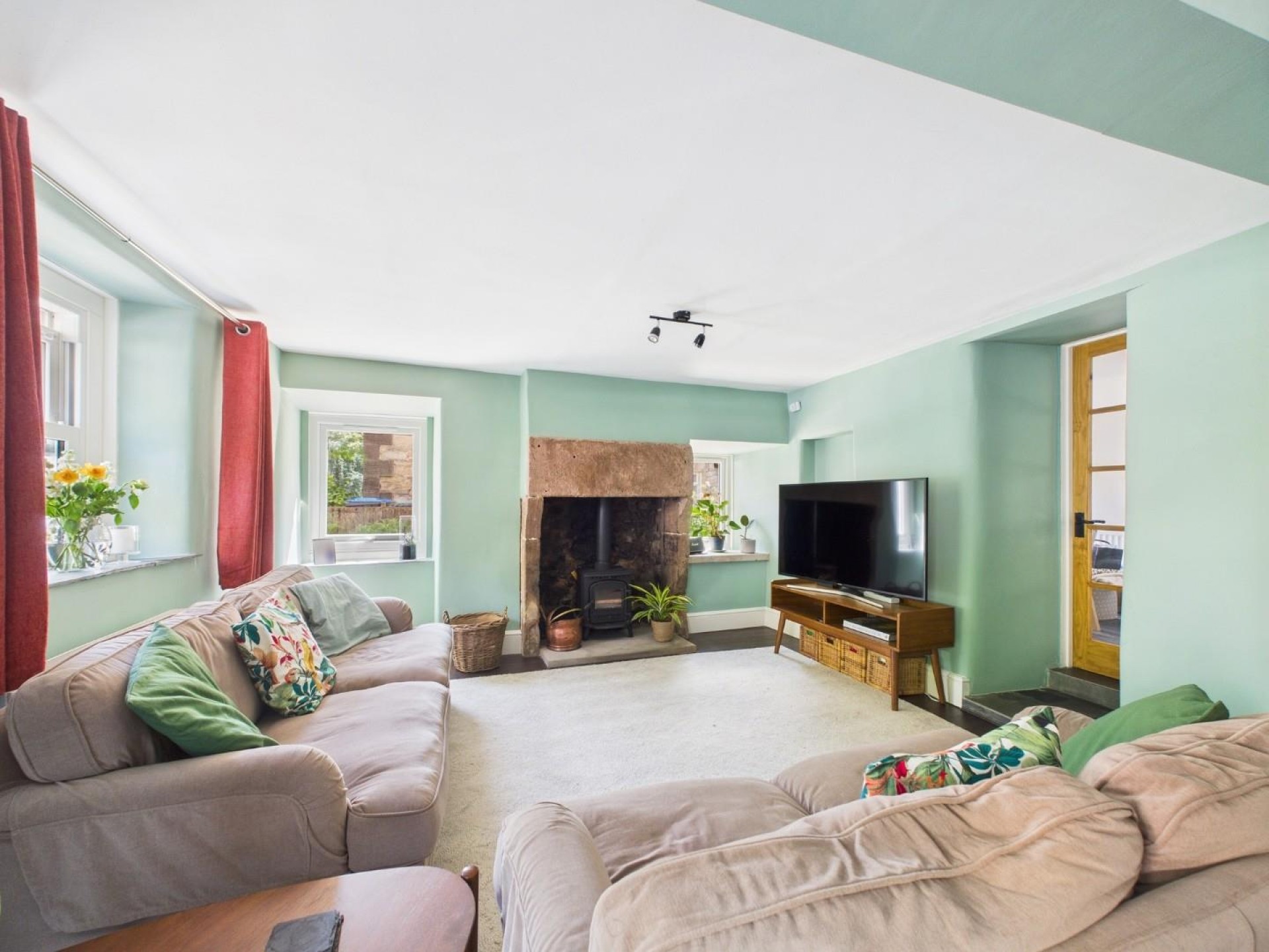Images for Yeoman Street, Bonsall, Matlock