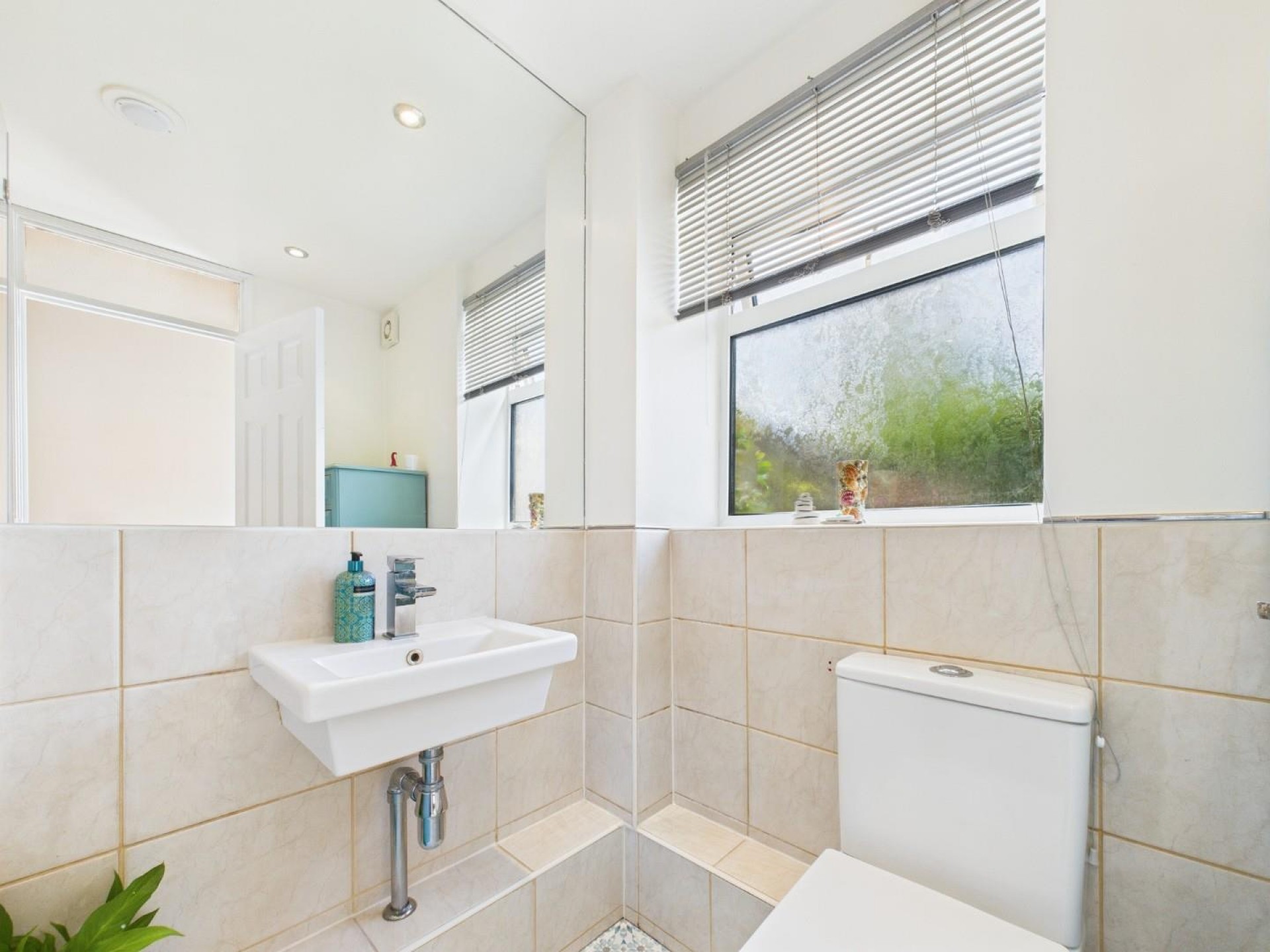 Images for Megdale, Matlock