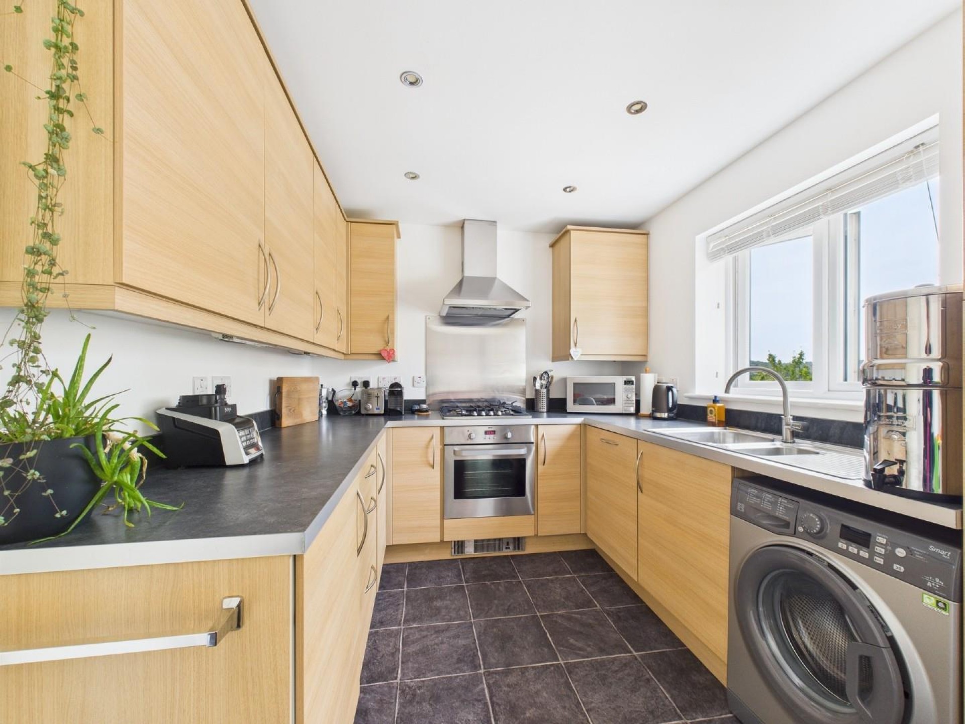 Images for Hillside Gardens, Matlock