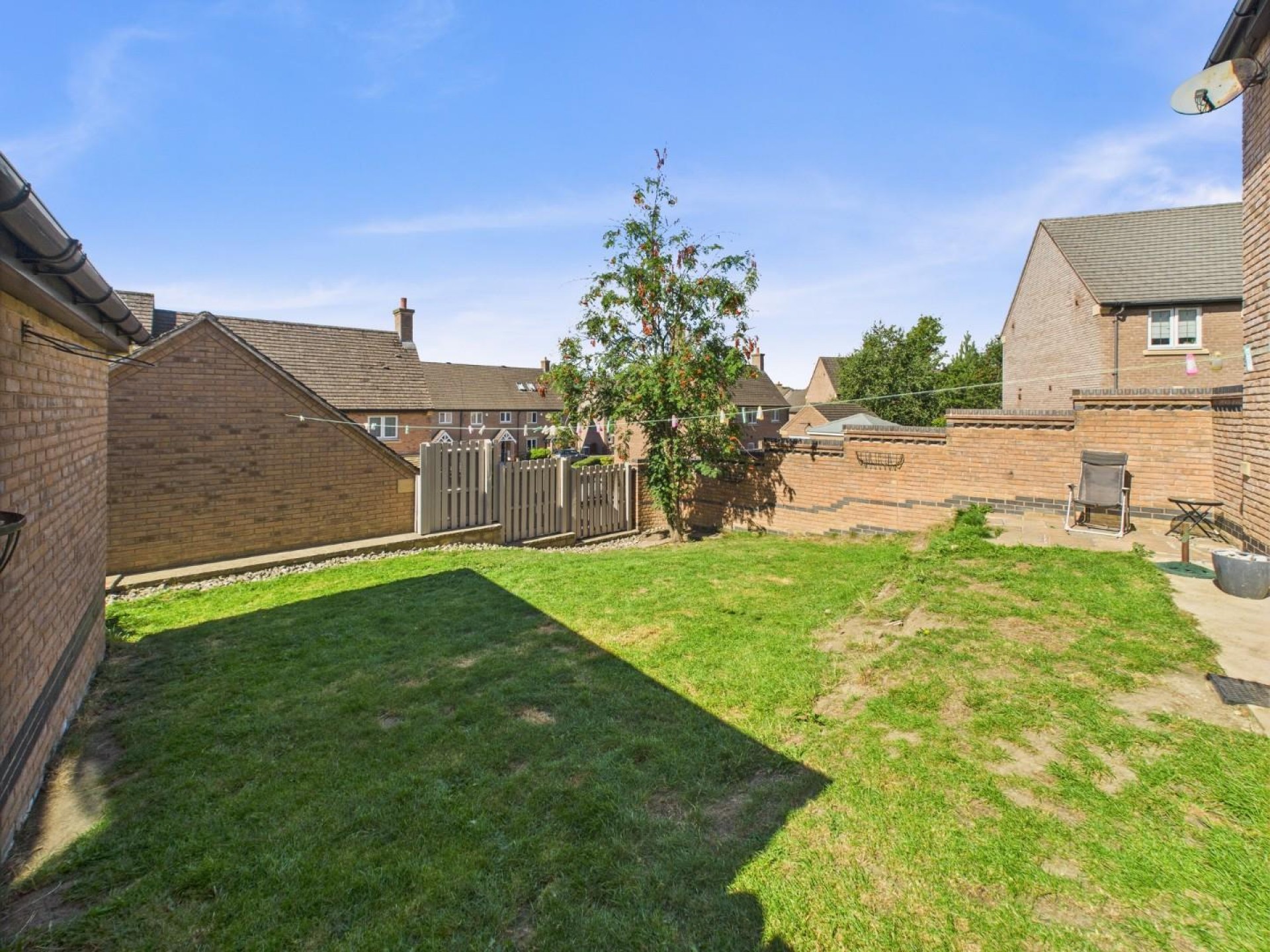 Images for 1 Vale Rise, Matlock
