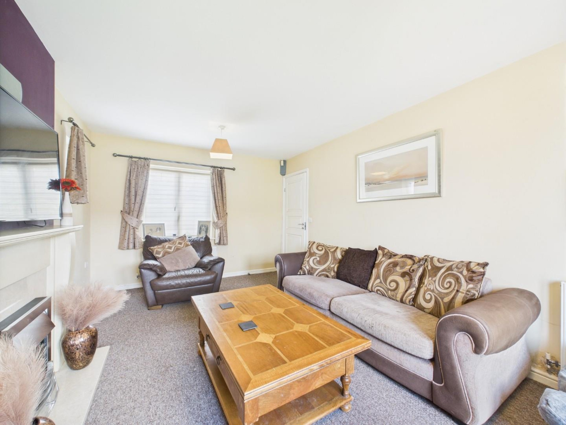 Images for 1 Vale Rise, Matlock