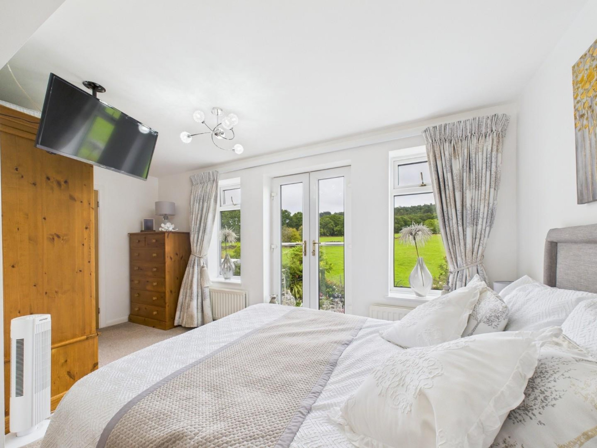 Images for 16 High Ridge, Matlock