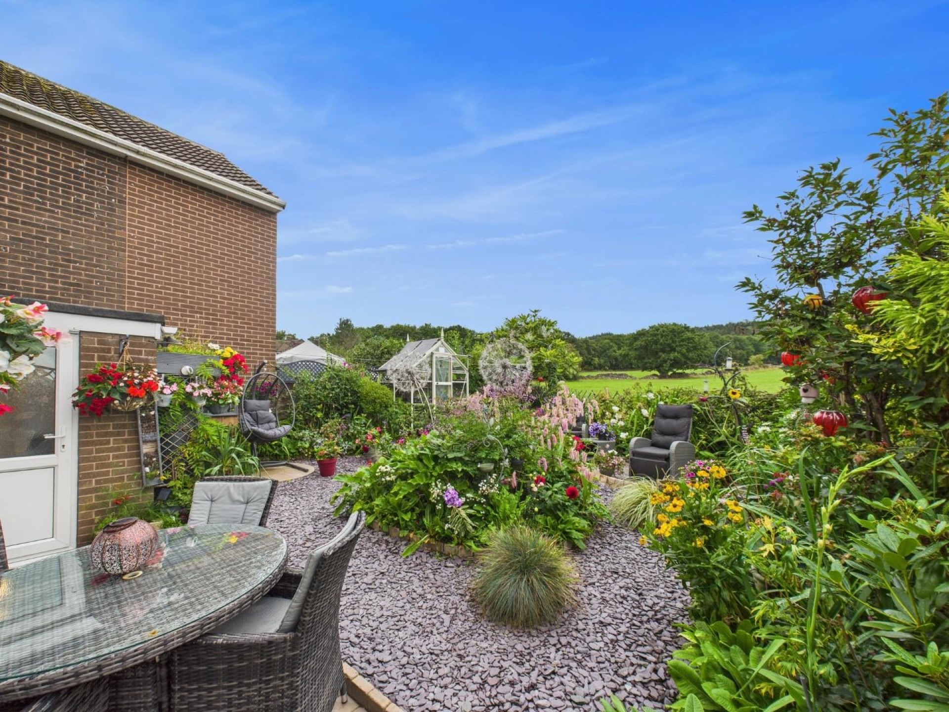 Images for 16 High Ridge, Matlock