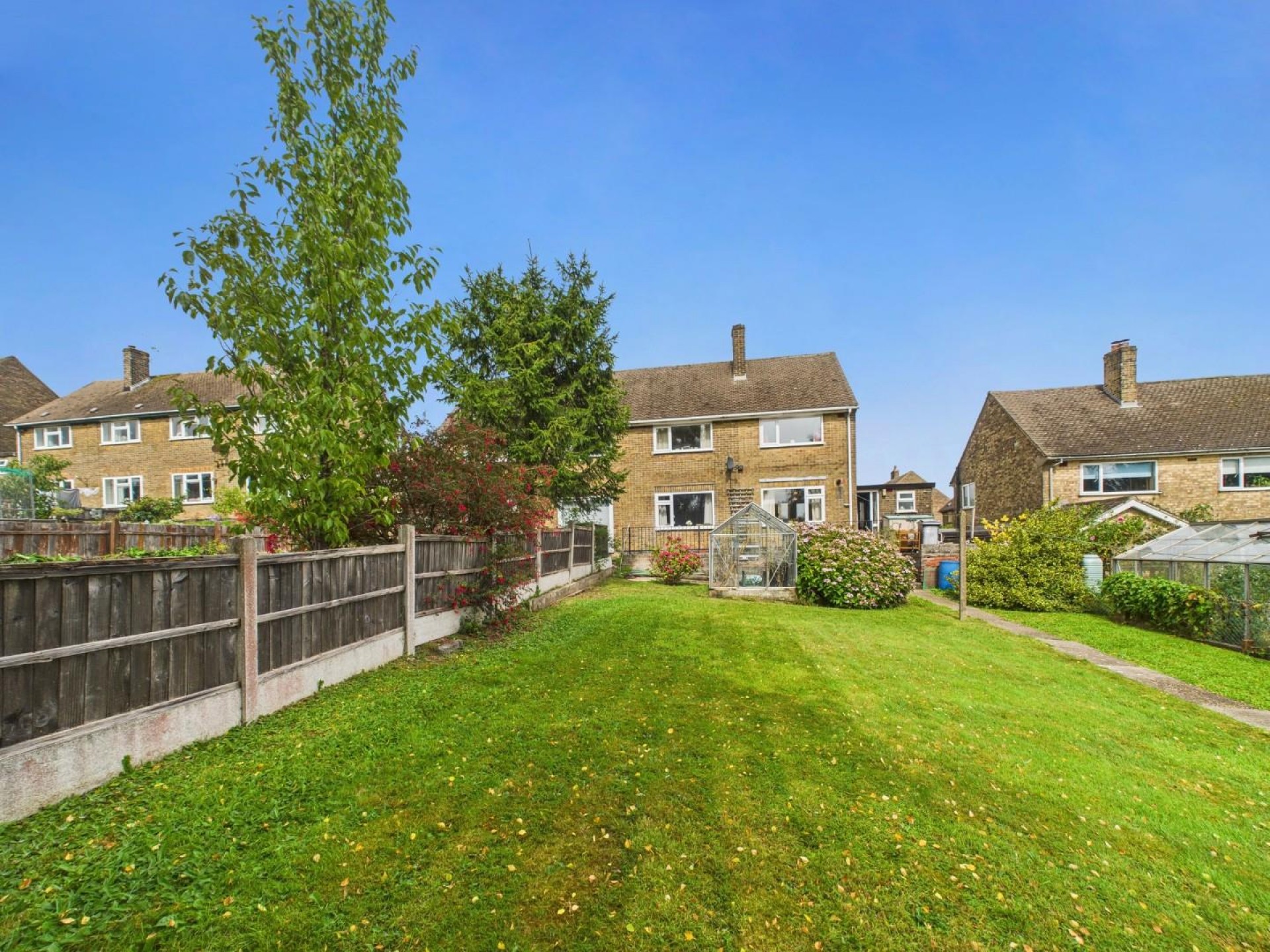Images for Churchill Avenue, Middleton, Matlock