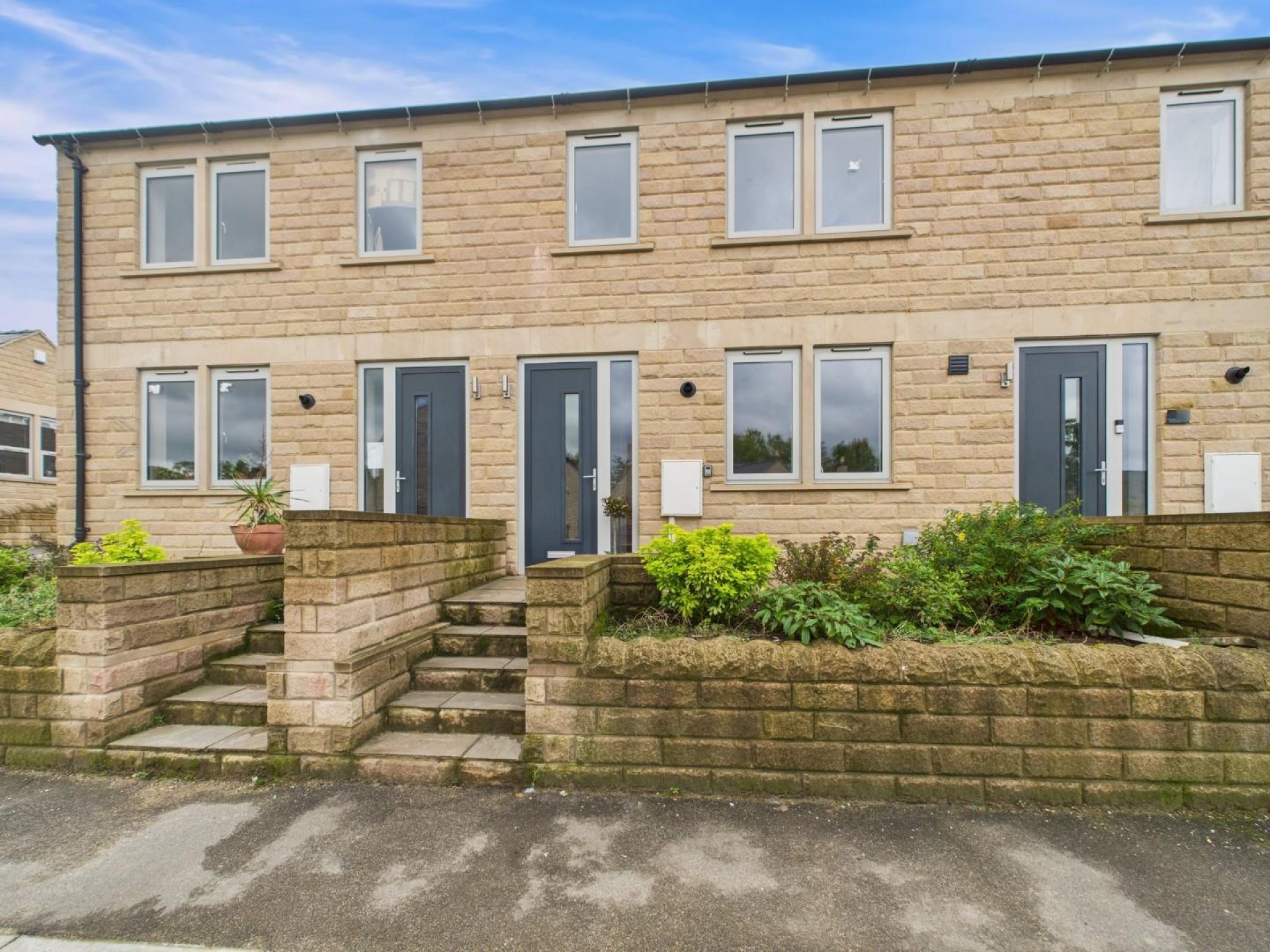 Images for 24 Thatchers Croft, Tansley