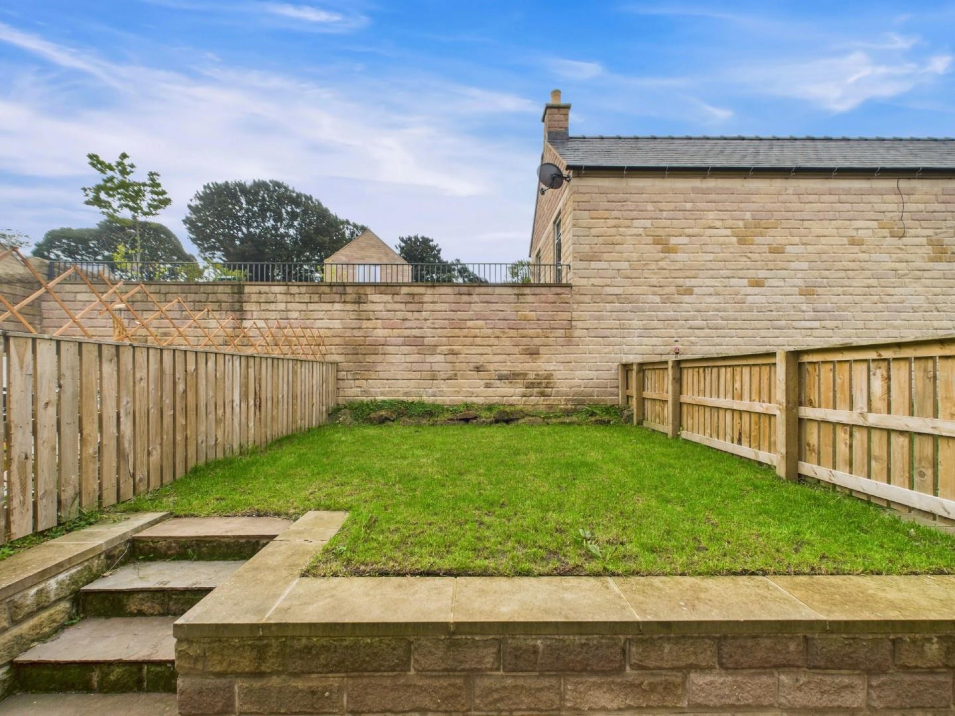 Images for 24 Thatchers Croft, Tansley