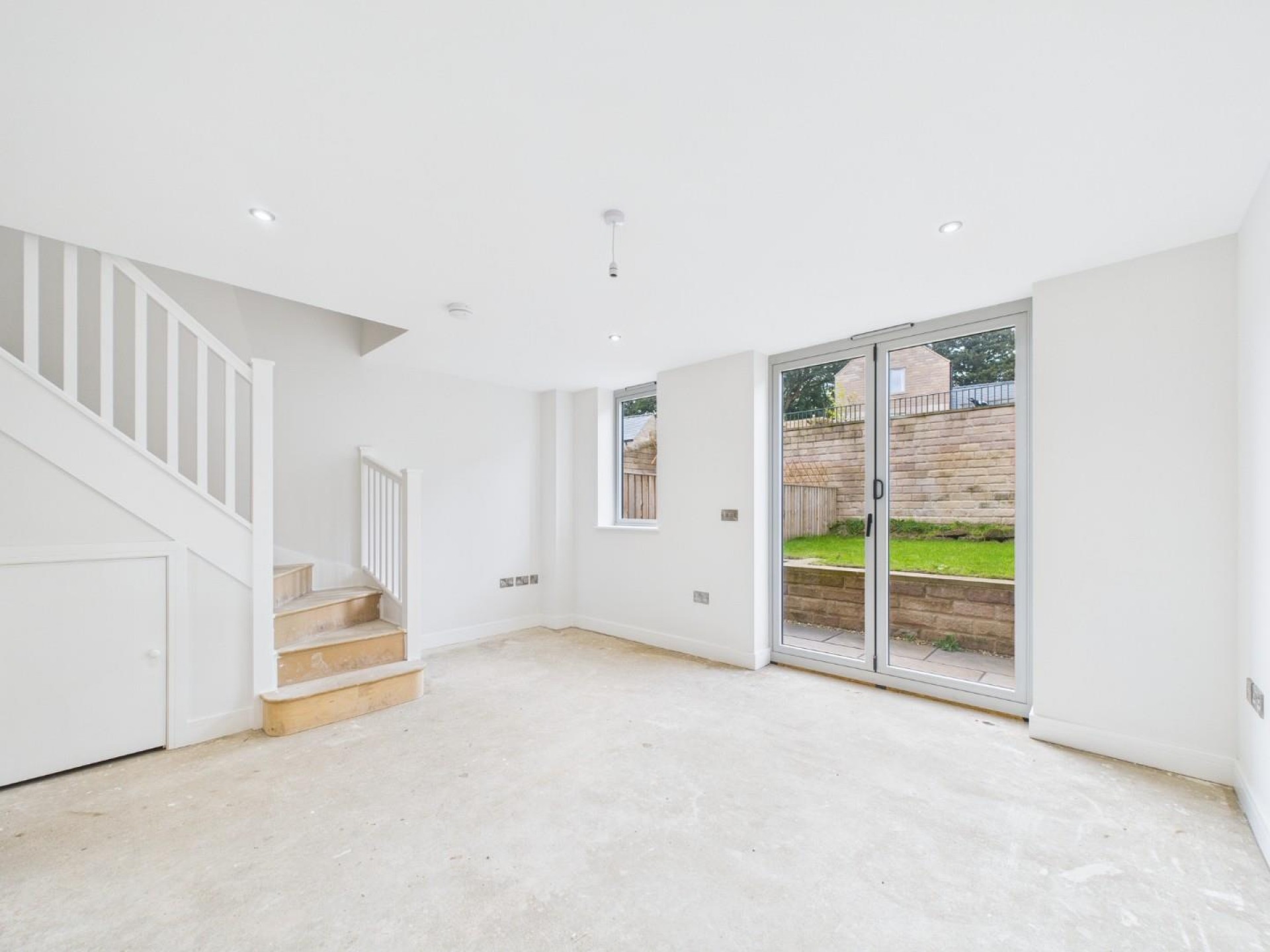 Images for 24 Thatchers Croft, Tansley