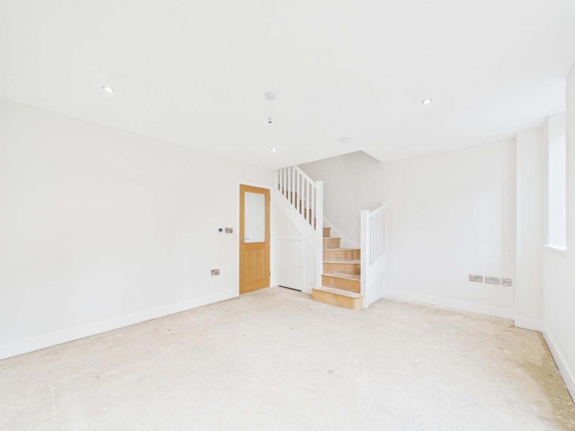 Images for 24 Thatchers Croft, Tansley
