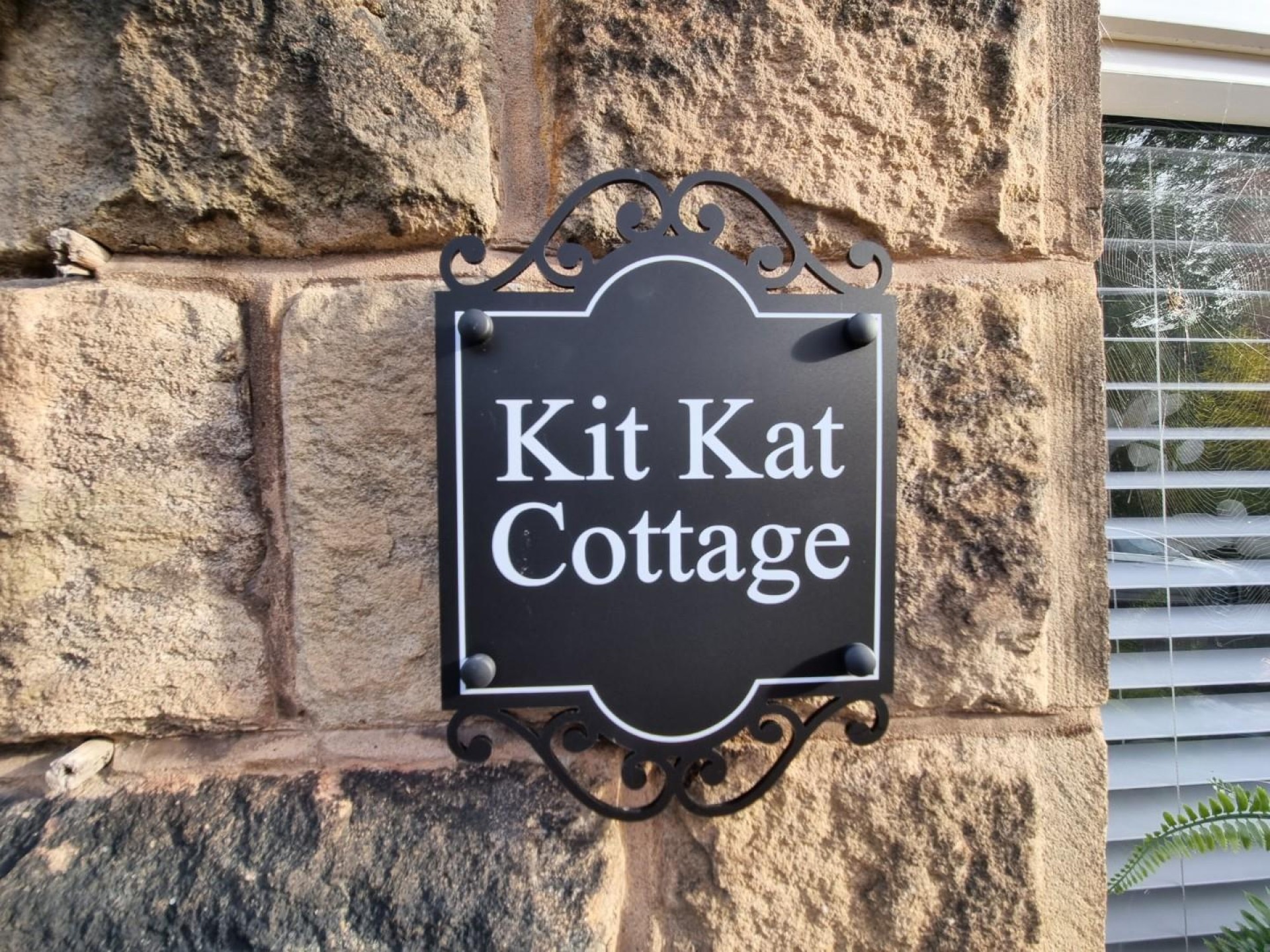 Images for Kit Kat Cottage, 10 Hopewell Road, Matlock