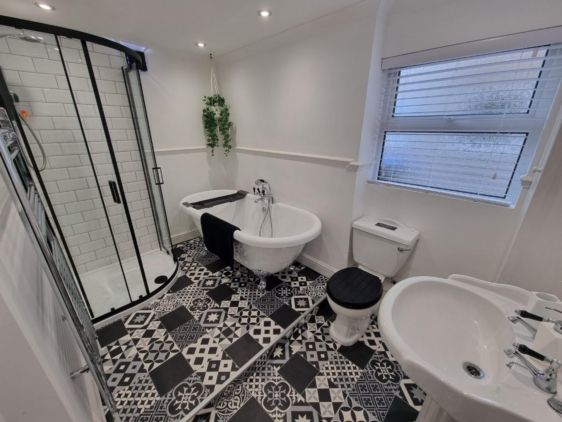 Images for Kit Kat Cottage, 10 Hopewell Road, Matlock