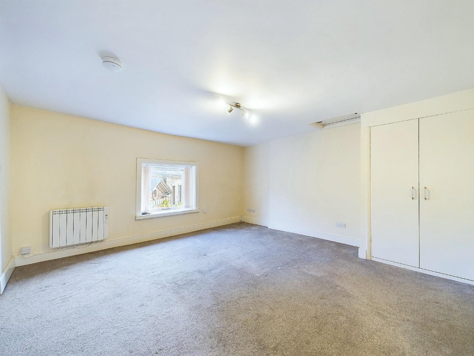 Images for Flat 8 Dale House, Market Place, Wirksworth