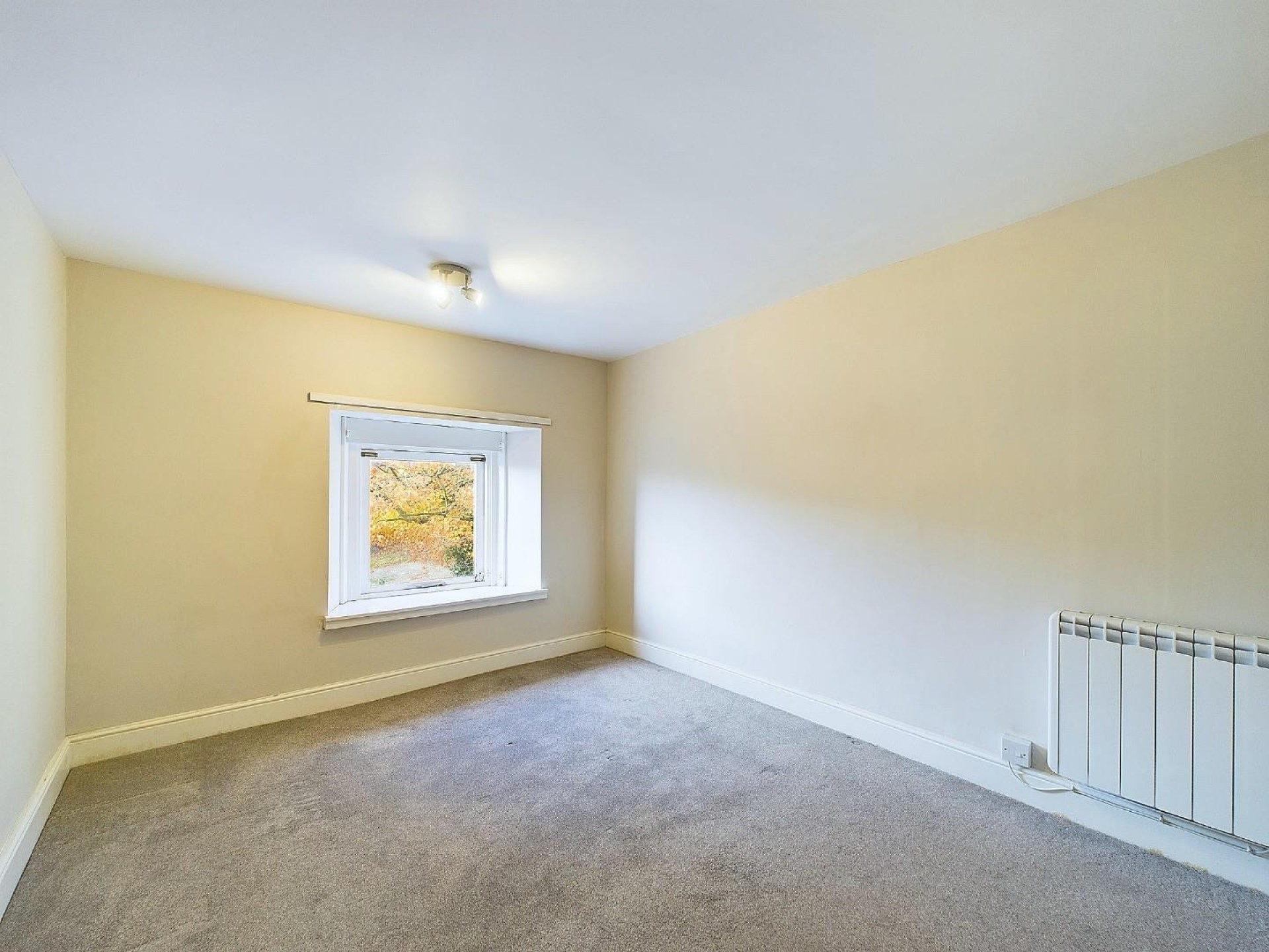 Images for Flat 8 Dale House, Market Place, Wirksworth