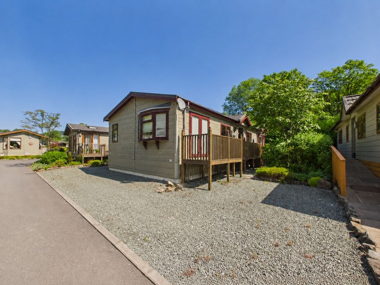 Image of Lea Lane, Whatstandwell, DE4