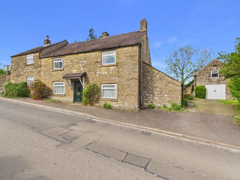 Image of Cromford Road, Crich, DE4