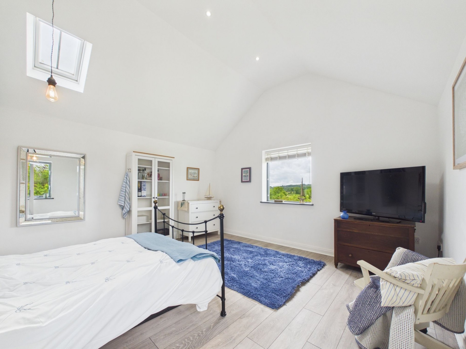 Images for Uppertown, Bonsall, DE4
