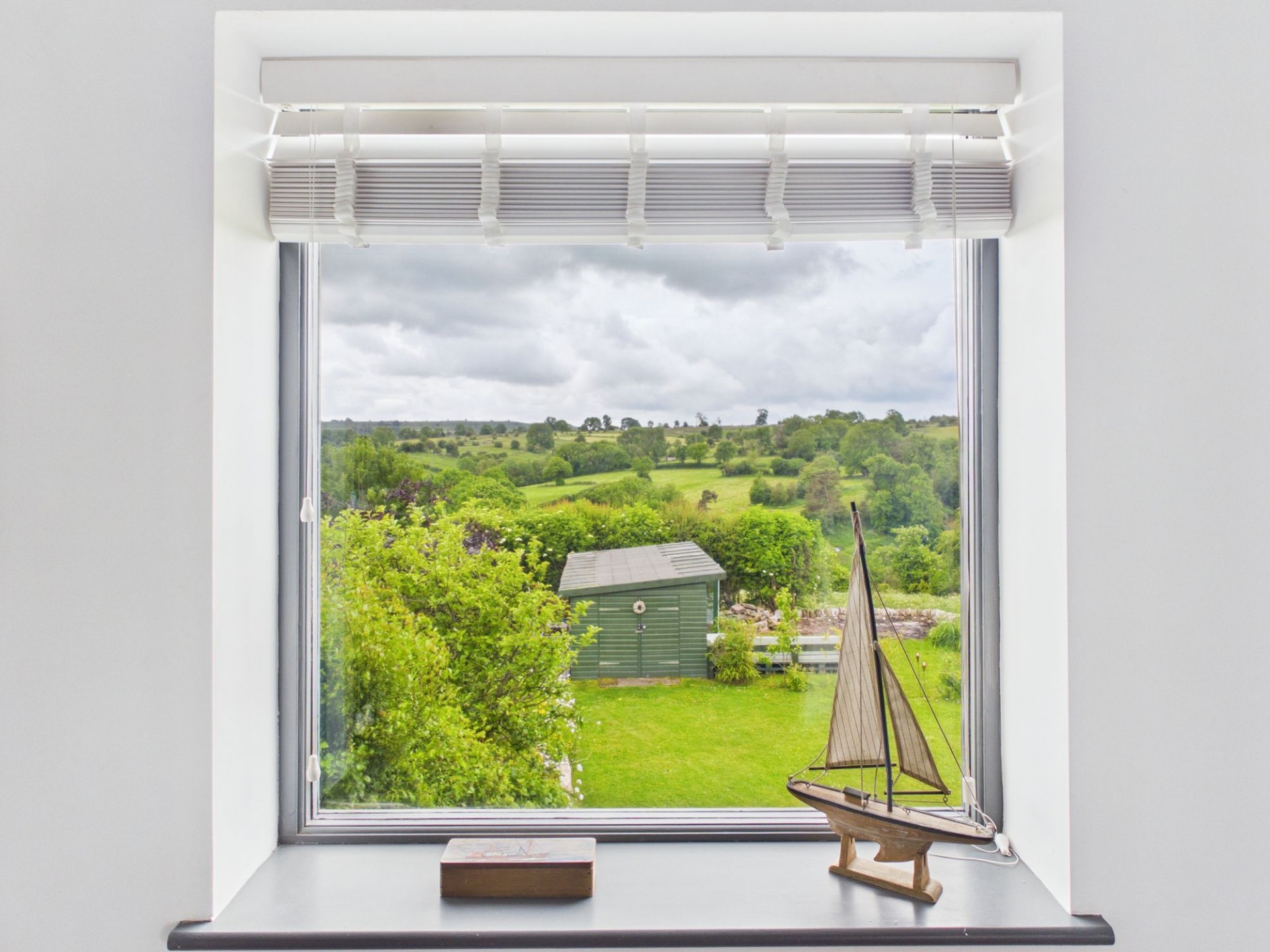 Images for Uppertown, Bonsall, DE4