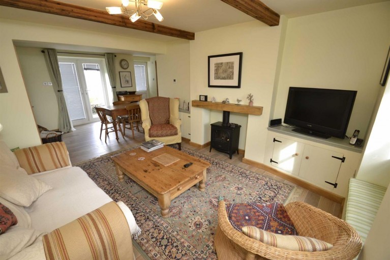 Image of Main Road, Old Brampton, S42