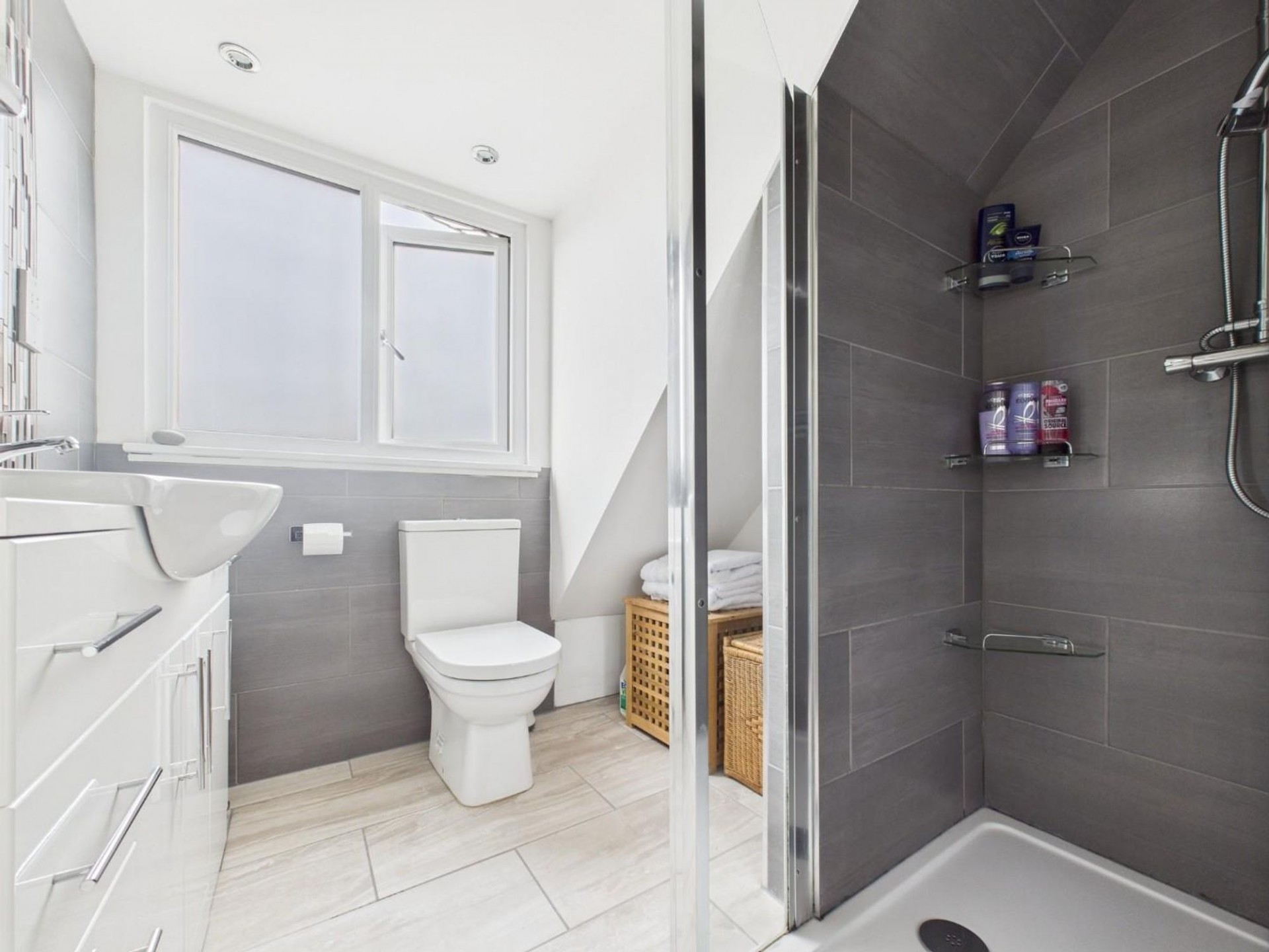 Images for Hillside Gardens, Matlock, DE4