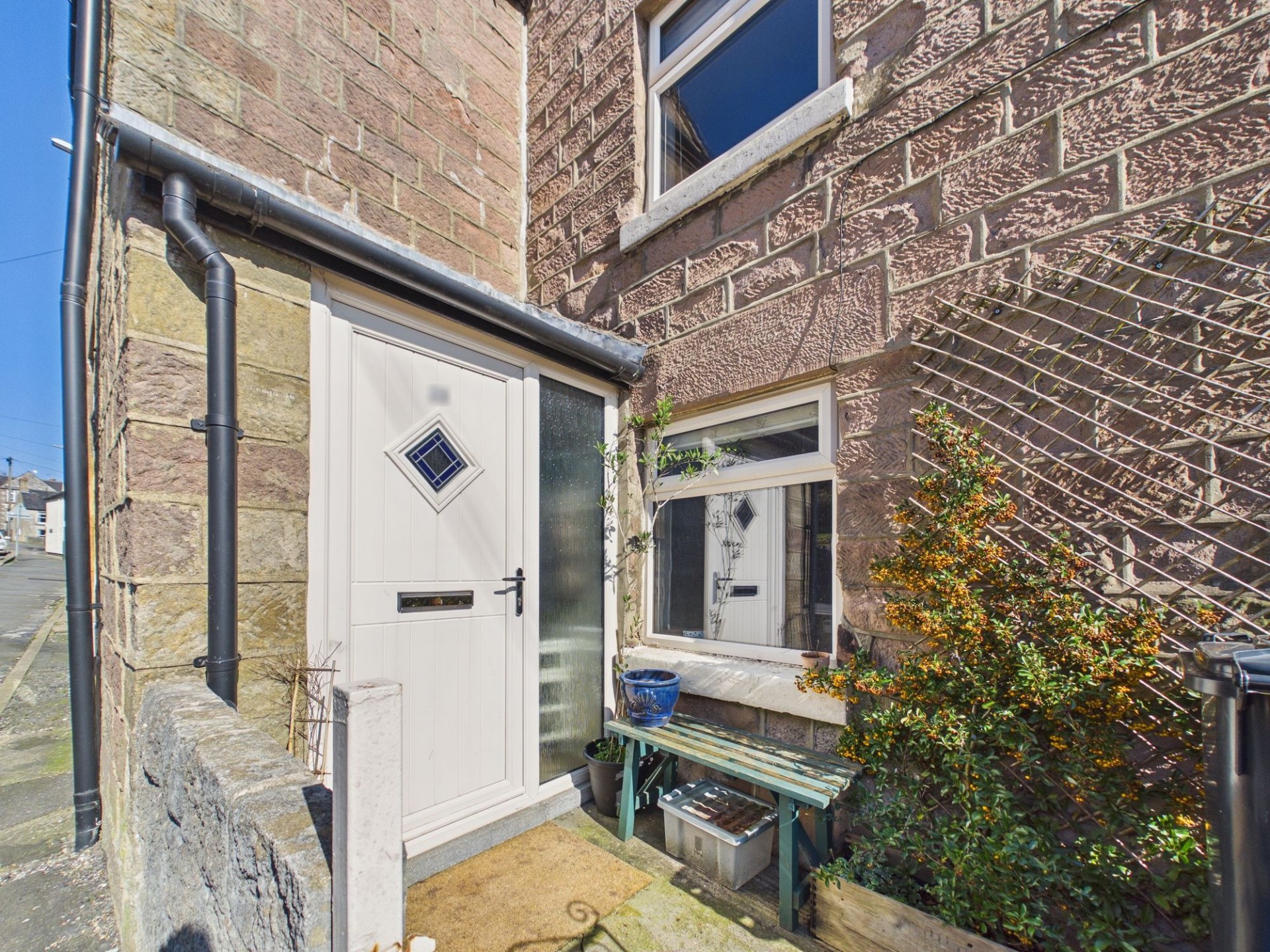 Images for Main Street, Middleton, DE4