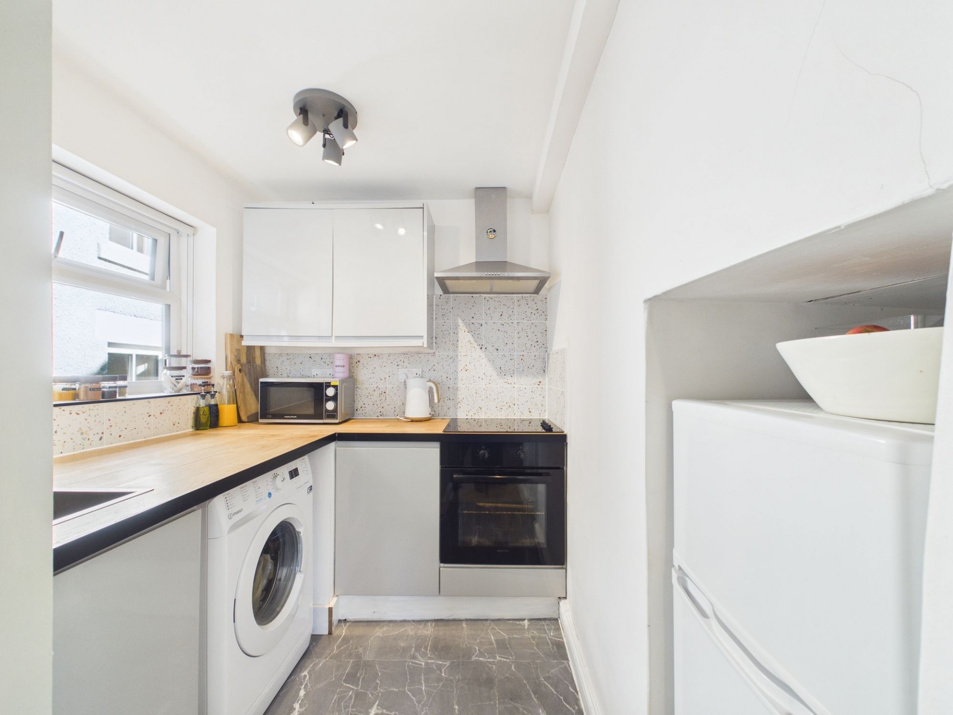 Images for Main Street, Middleton, DE4