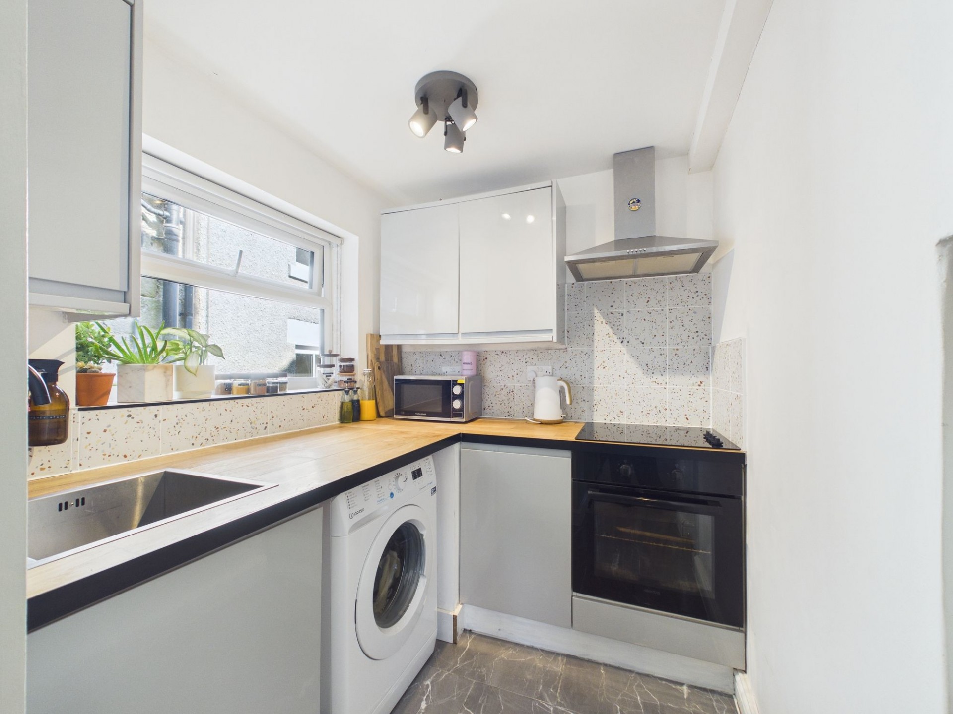 Images for Main Street, Middleton, DE4