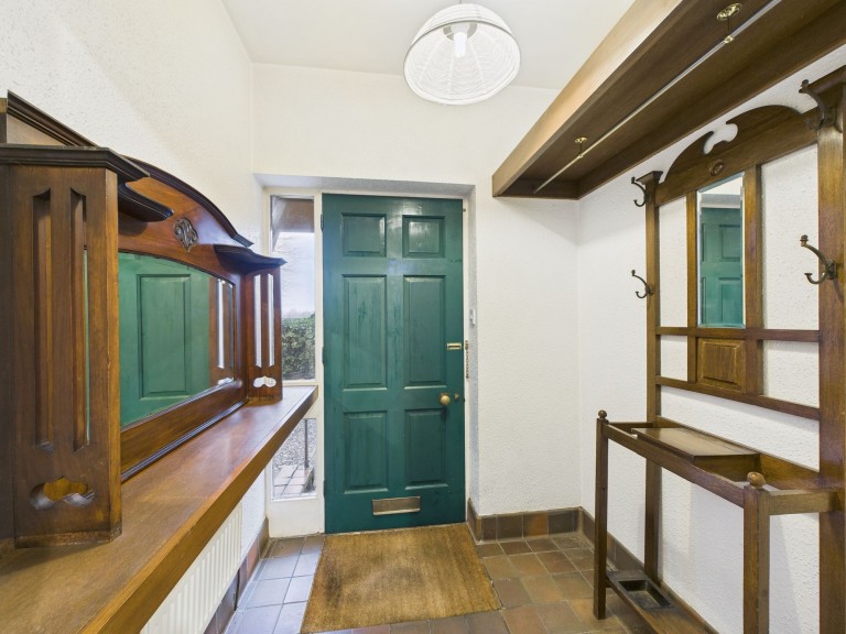 Image of Greenaway Lane, Hackney, DE4