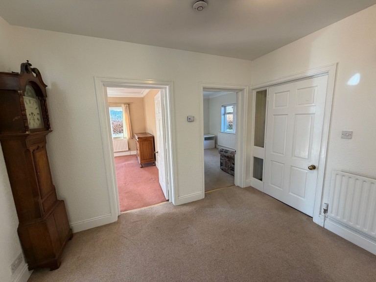 Image of Greenaway Lane, Hackney, DE4