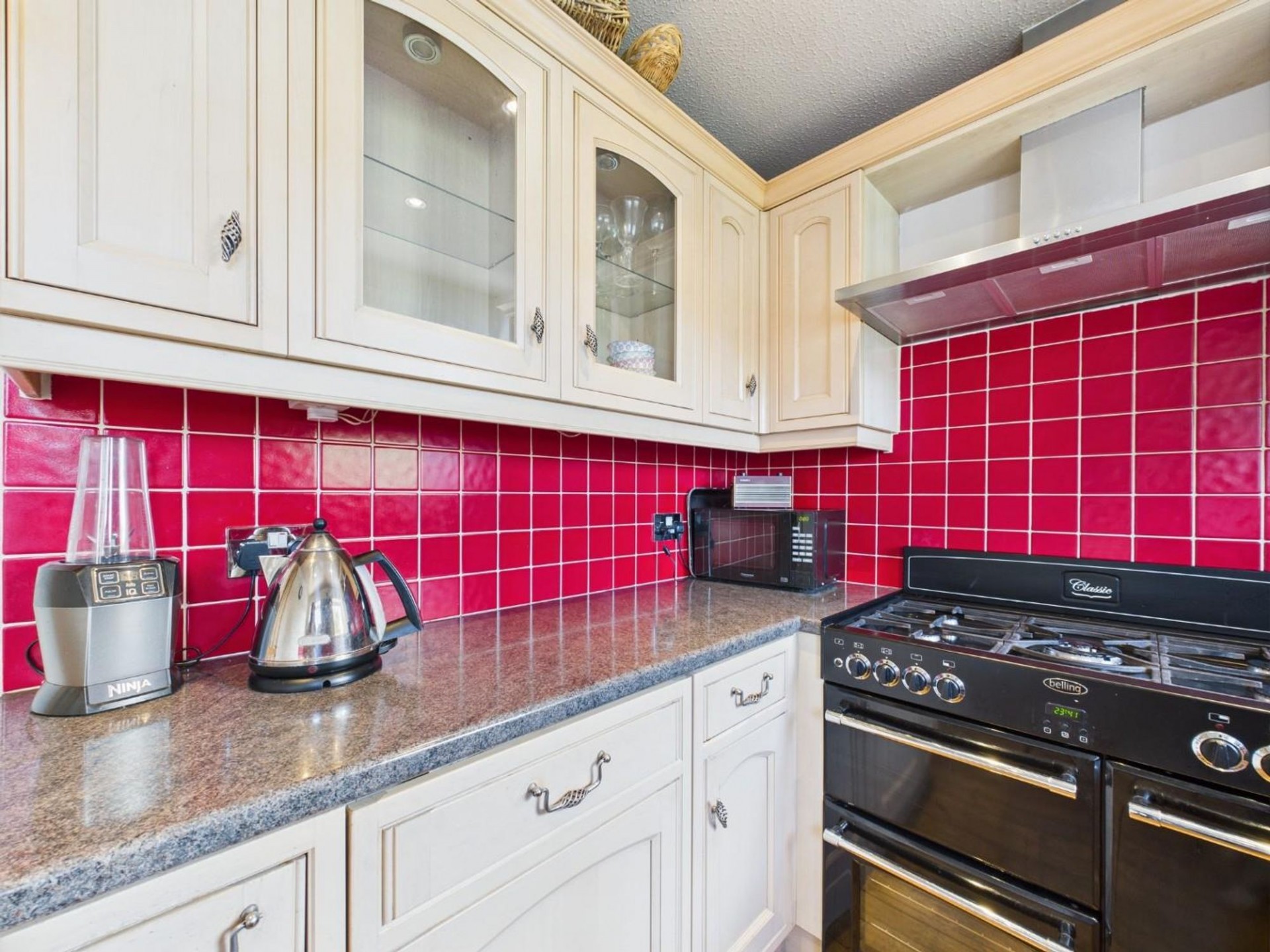 Images for Megdale, Matlock, DE4