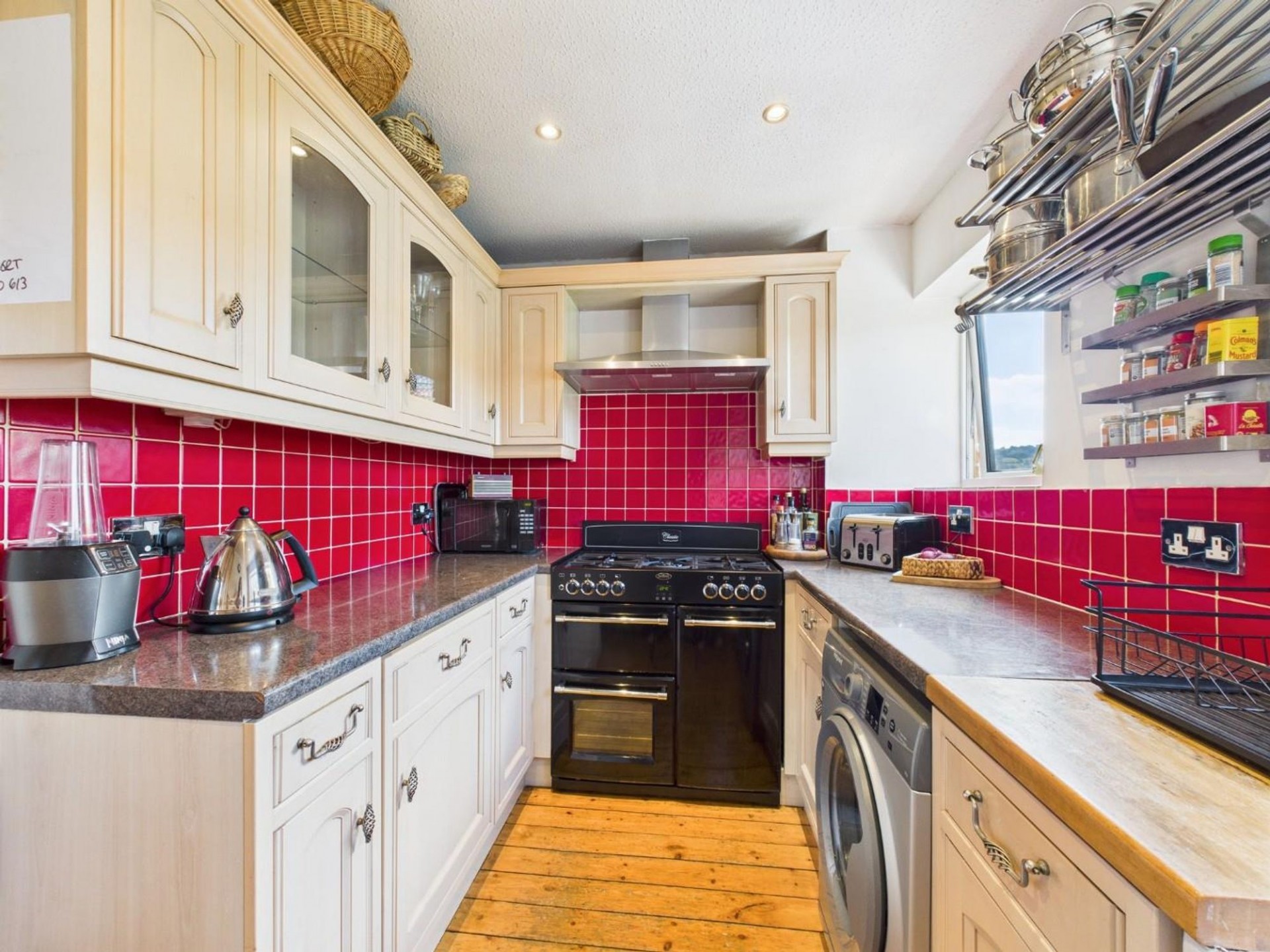 Images for Megdale, Matlock, DE4