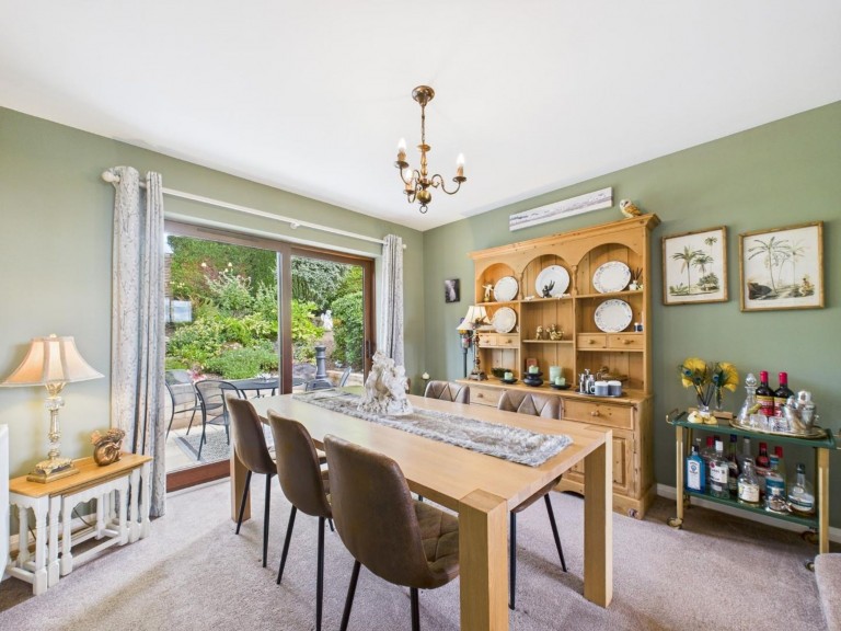 Image of Rockside View, Matlock, DE4