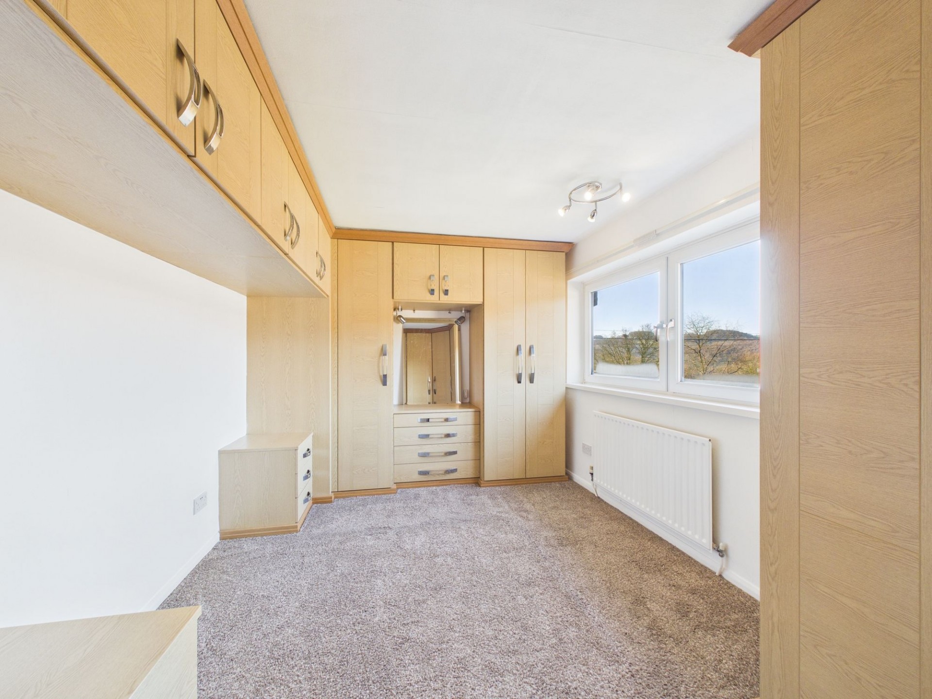 Images for Nightingale Close, Lea Bridge, DE4