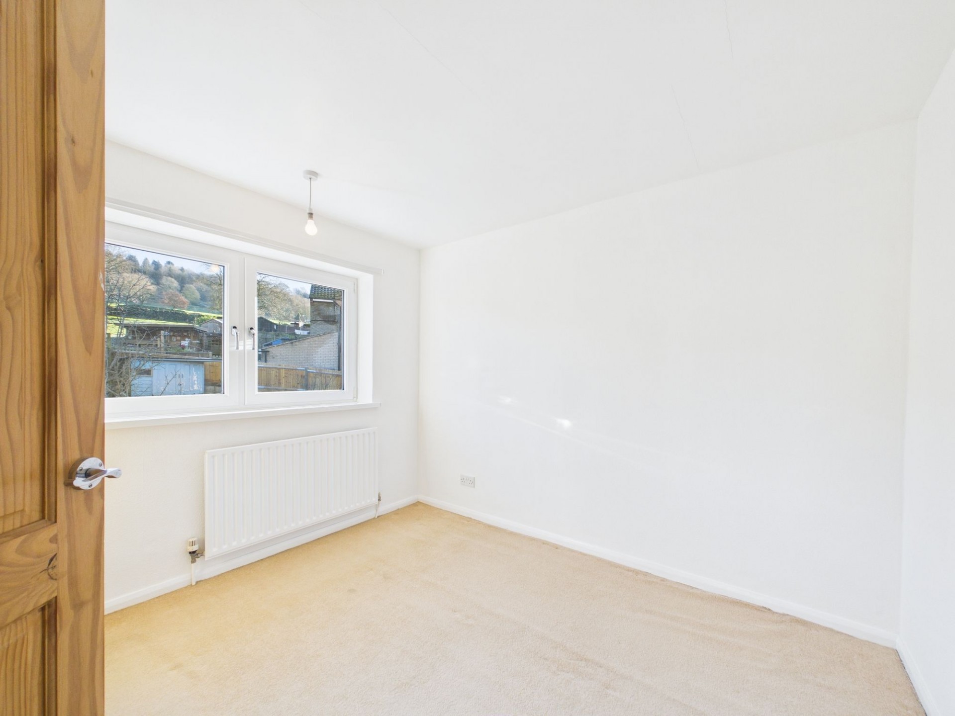 Images for Nightingale Close, Lea Bridge, DE4