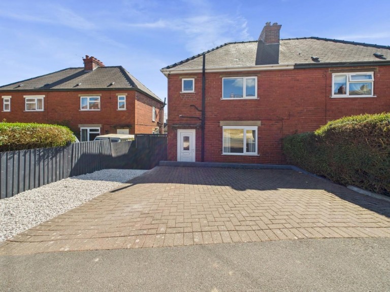 Image of King Street, Middleton, DE4