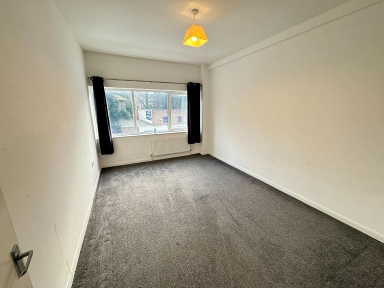 Image of Firs Parade, Matlock, DE4